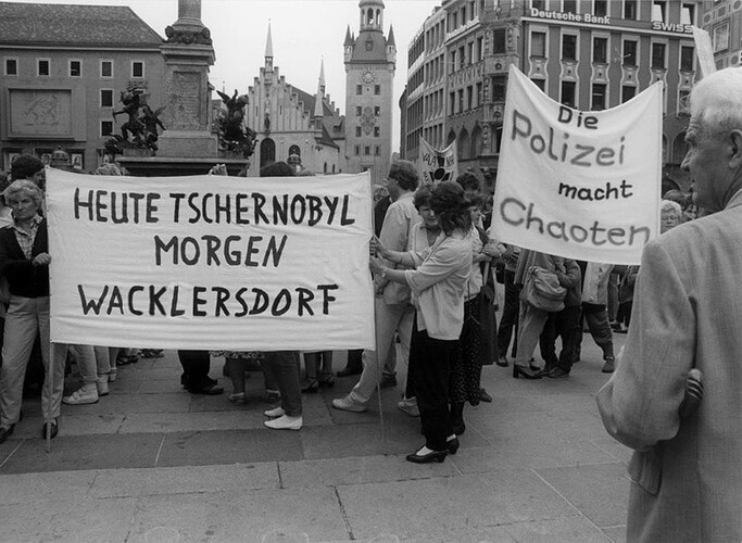 Demonstration_1986_jpg