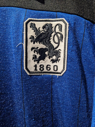 1000105813
