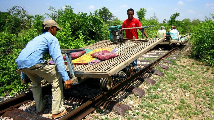 cambodia-bamboo-train-or-norry