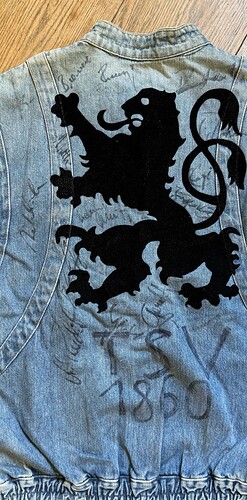 105fe8bd-f555-425f-bfbc-100f2912edc6